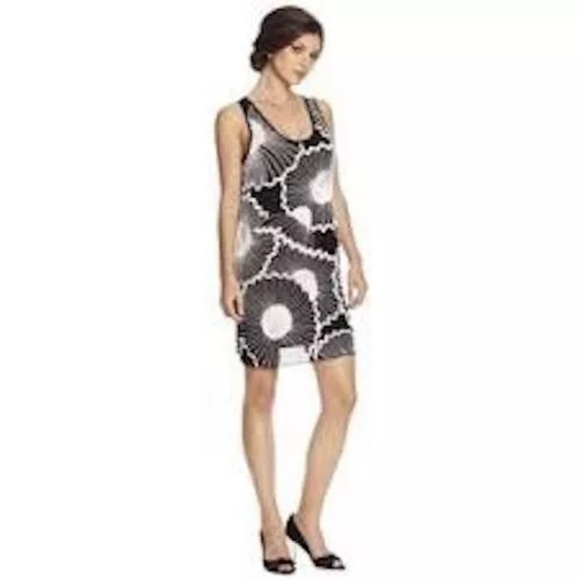 French Connection Dresses & Skirts - French Connection Alice Garden dress size 0 in EUC